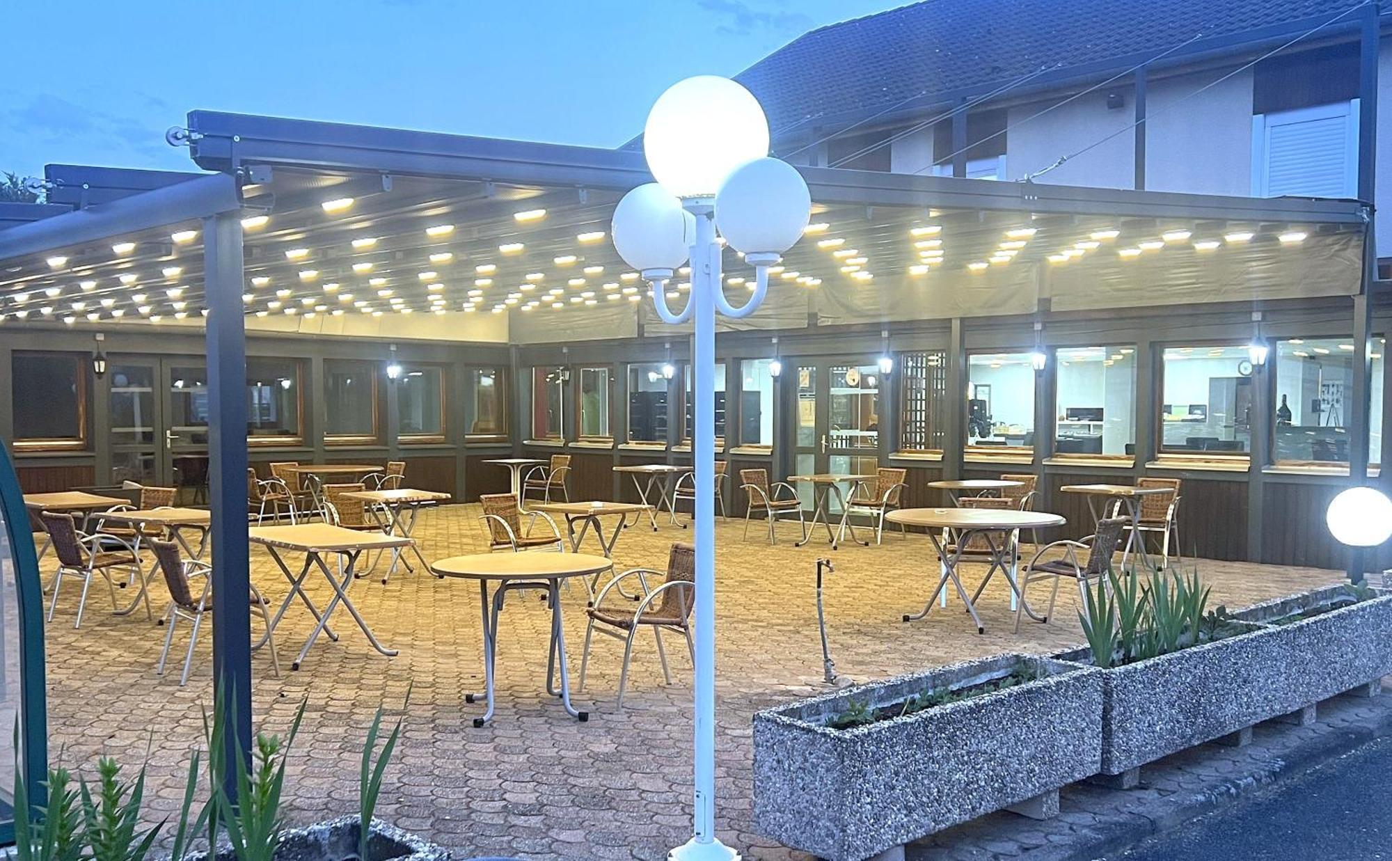 Contact Hotel Arc-En-Ciel - Reouverture - Entierement Renove Mulhouse Exterior foto